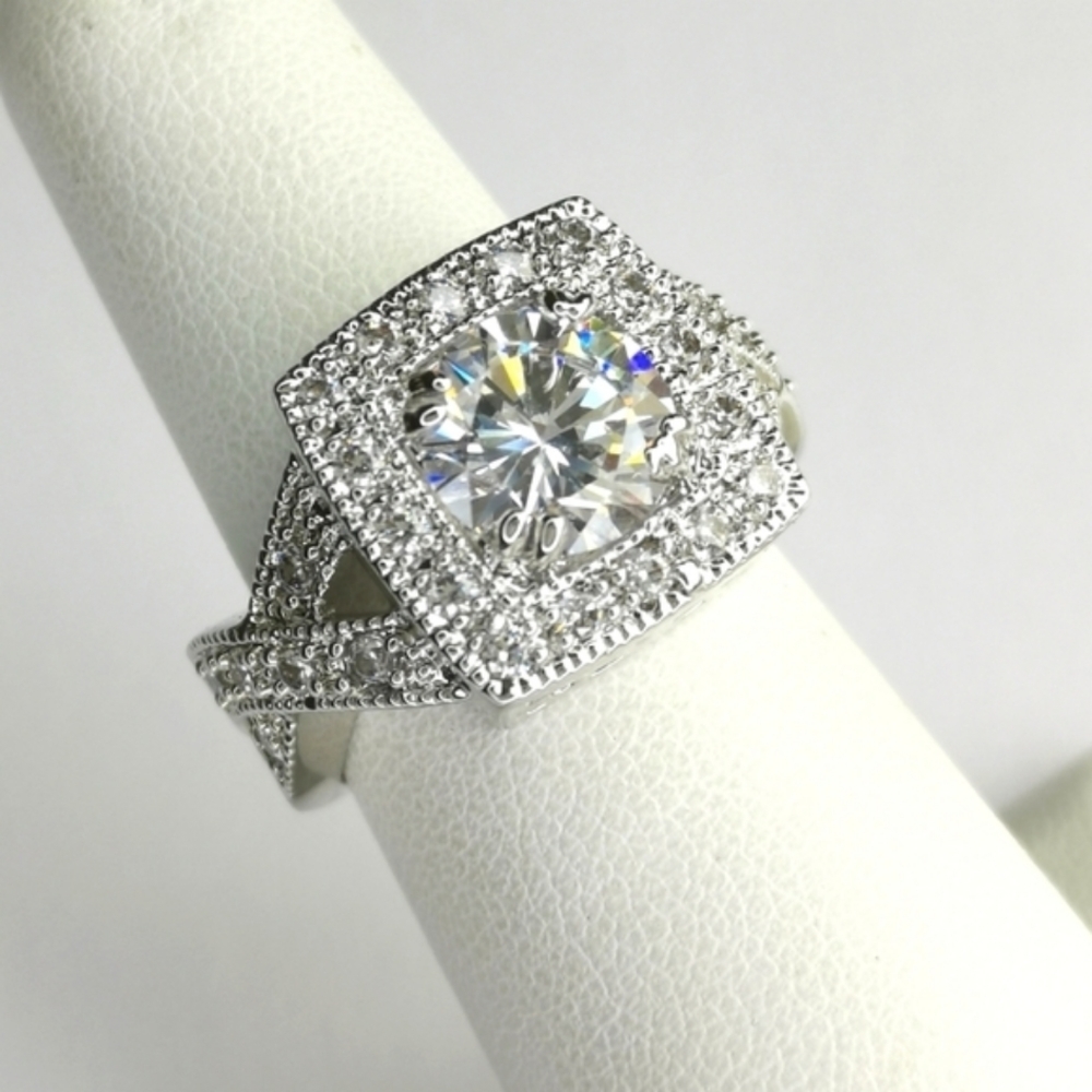 Vintage inspired 3ct CZ ring 14k white gold overlay size 8 🆕